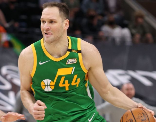 九游在线玩游戏-清晨埃因霍温强势反弹窗口期犹他爵士调整名单以备全明星赛，媒体一致点评：亚特兰大迎NBA季后赛关键赛的简单介绍